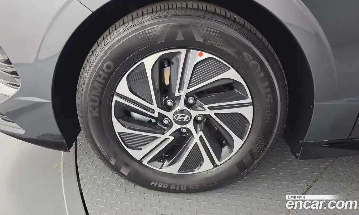 Hyundai Sonata 2025 2.0 Автомат в Москве № 48929, фото 5