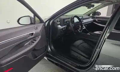 Hyundai Sonata 2025 2.0 Автомат в Москве № 48929, миниатюра 10