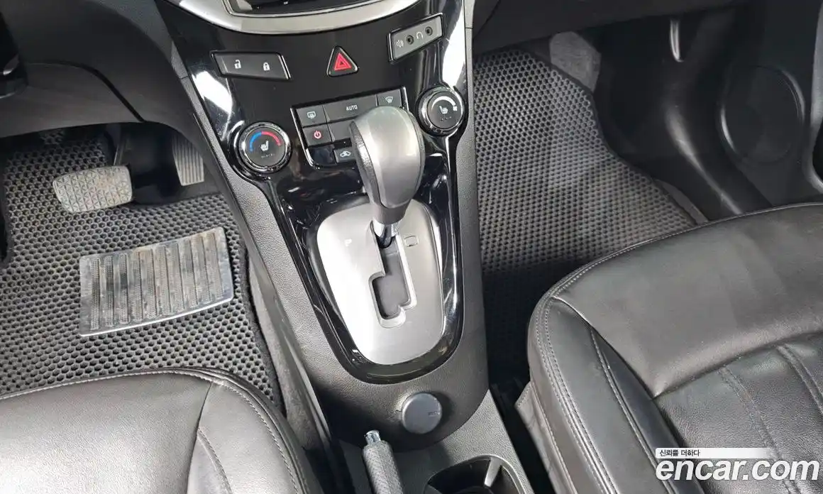 Chevrolet Orlando 2013 2.0 Автомат в Москве № 492542, фото 9