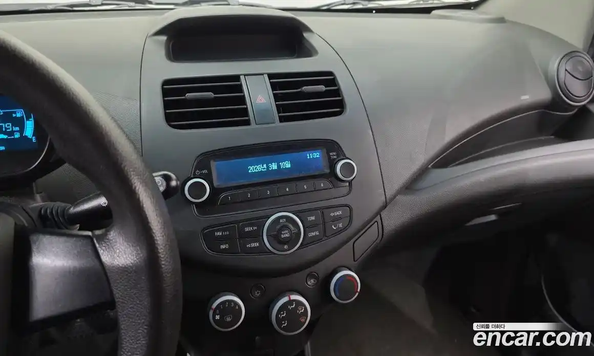 Chevrolet Spark 2014 1.0 Автомат в Москве № 492568, фото 15