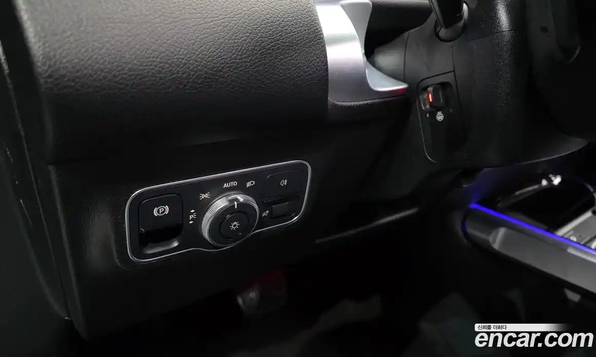 Mercedes-Benz GLB-Class 2023 1.9 Автомат в Москве № 494106, фото 19