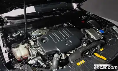 Mercedes-Benz GLB-Class 2023 1.9 Автомат в Москве № 494106, миниатюра 6