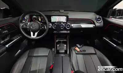 Mercedes-Benz GLB-Class 2023 1.9 Автомат в Москве № 494106, миниатюра 7