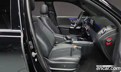 Mercedes-Benz GLB-Class 2023 1.9 Автомат в Москве № 494106, миниатюра 10