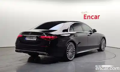 Mercedes-Benz S-Class 2023 3.0 Автомат в Москве № 494347, миниатюра 2