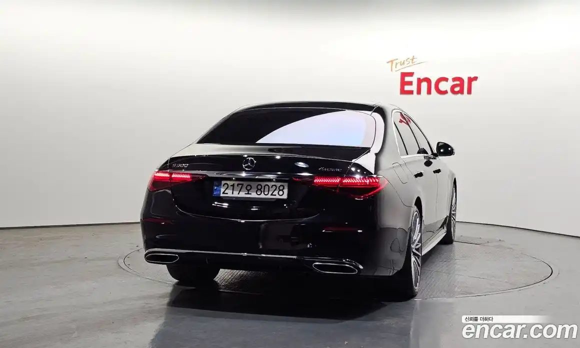 Mercedes-Benz S-Class 2023 3.0 Автомат в Москве № 494347, фото 4