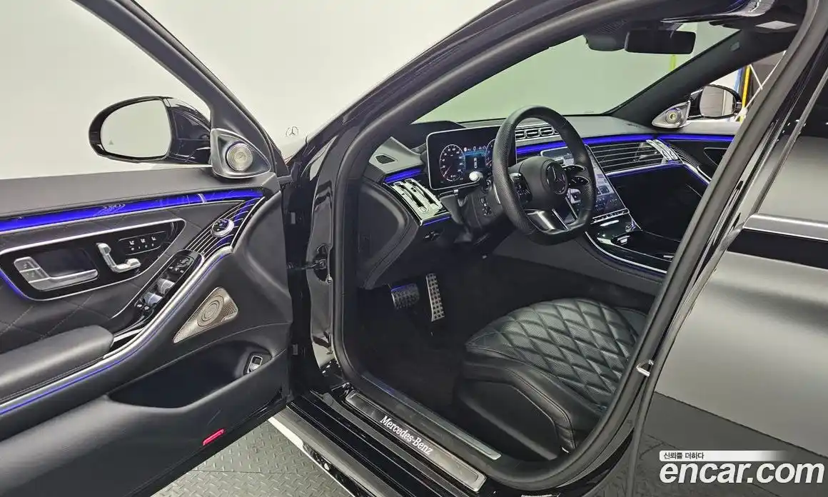 Mercedes-Benz S-Class 2023 3.0 Автомат в Москве № 494347, фото 10