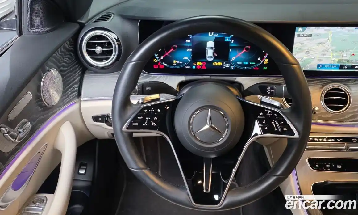 Mercedes-Benz E-Class 2022 2.0 Автомат в Москве № 494412, фото 13