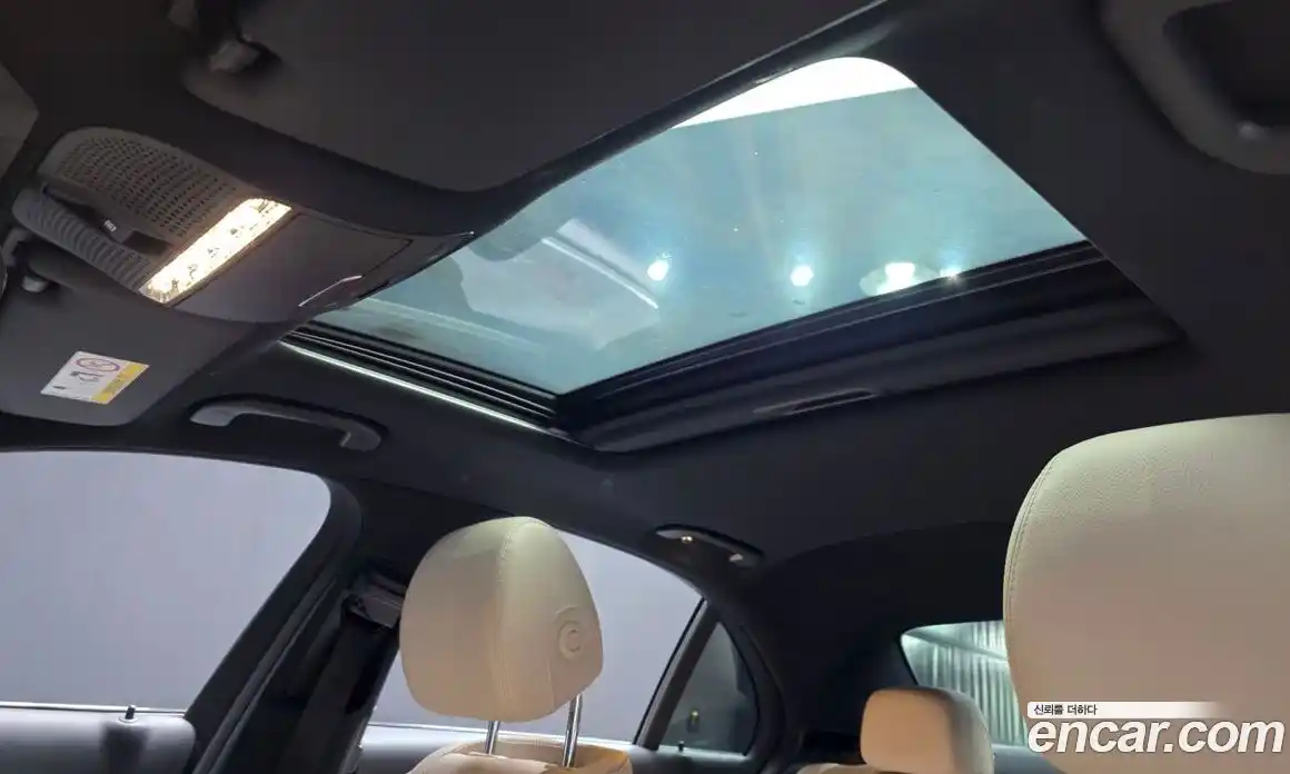 Mercedes-Benz E-Class 2022 2.0 Автомат в Москве № 494412, фото 18