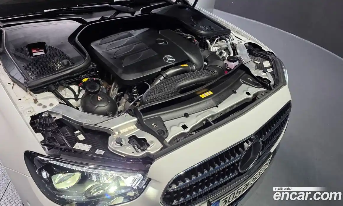 Mercedes-Benz E-Class 2022 2.0 Автомат в Москве № 494412, фото 6