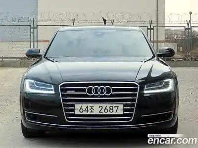 Audi A8, 2015