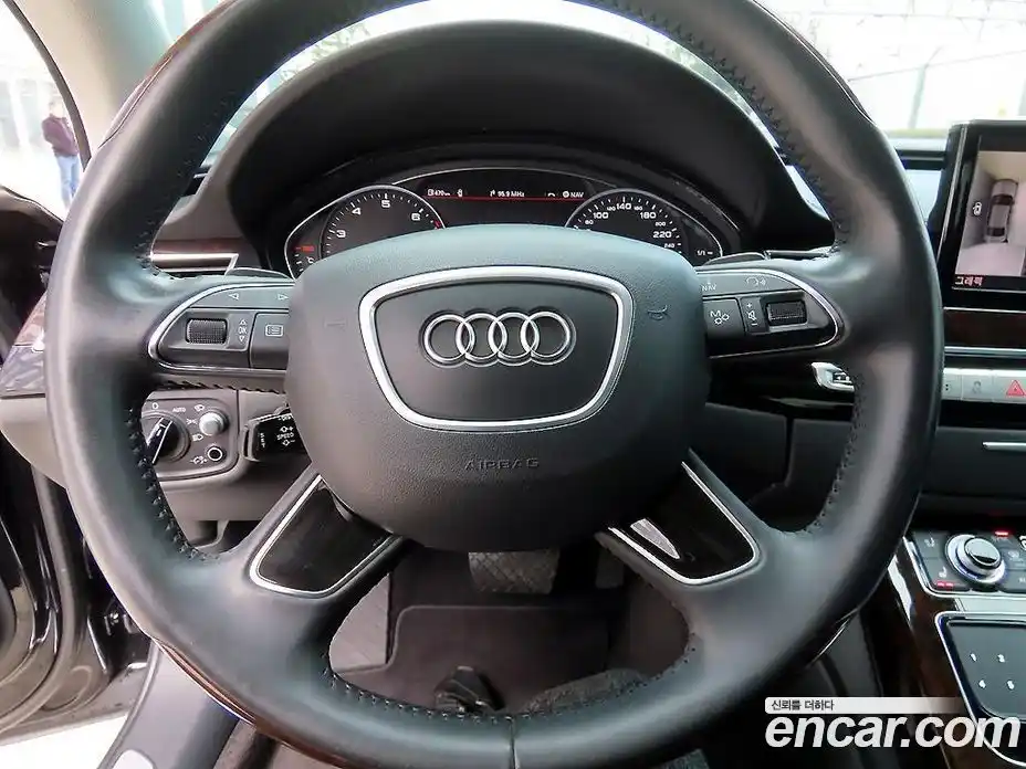 Audi A8 2015 3.0 Автомат в Москве № 497364, фото 8