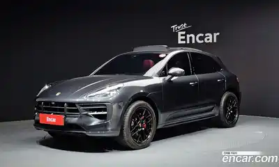 Porsche Macan, 2021