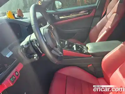 Porsche Panamera 2025 4.0 Автомат в Москве № 498492, миниатюра 5