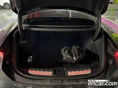 Porsche Taycan 2025 Автомат в Москве № 498514, миниатюра 10