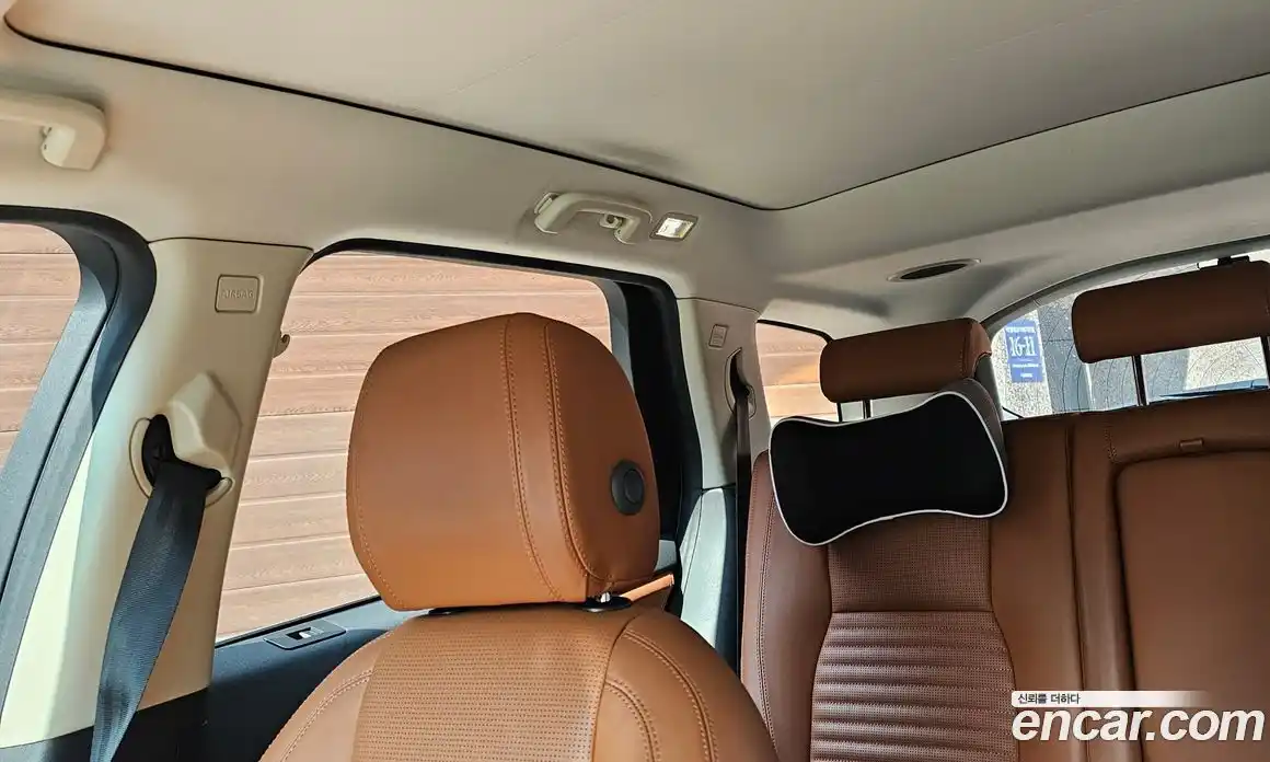 Land Rover Discovery Sport 2017 2.0 Автомат в Москве № 498748, фото 18