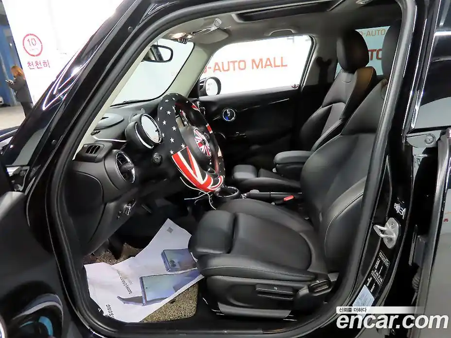 Mini Cooper 2019 2.0 Автомат в Москве № 499151, фото 10