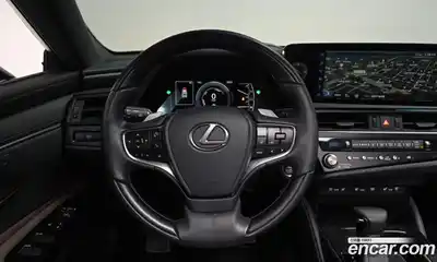 Lexus ES 2023 2.5 Автомат в Москве № 499625, миниатюра 12