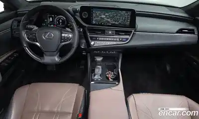 Lexus ES 2023 2.5 Автомат в Москве № 499625, миниатюра 6