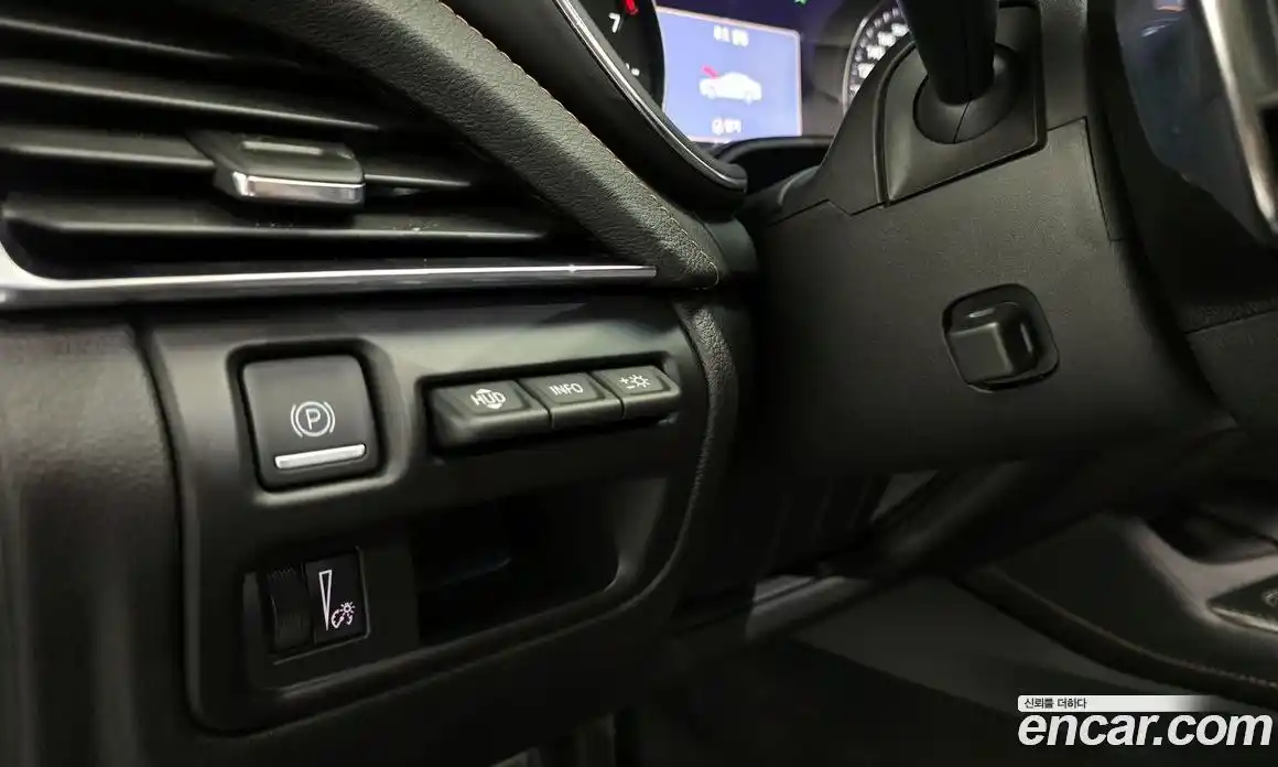 Cadillac CT5 2020 2.0 Автомат в Москве № 500698, фото 18