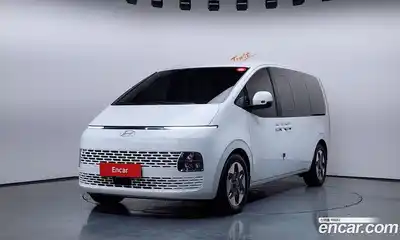 Hyundai Staria, 2025