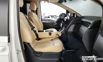 Hyundai Staria 2025 2.2 Автомат в Москве № 517053, миниатюра 11