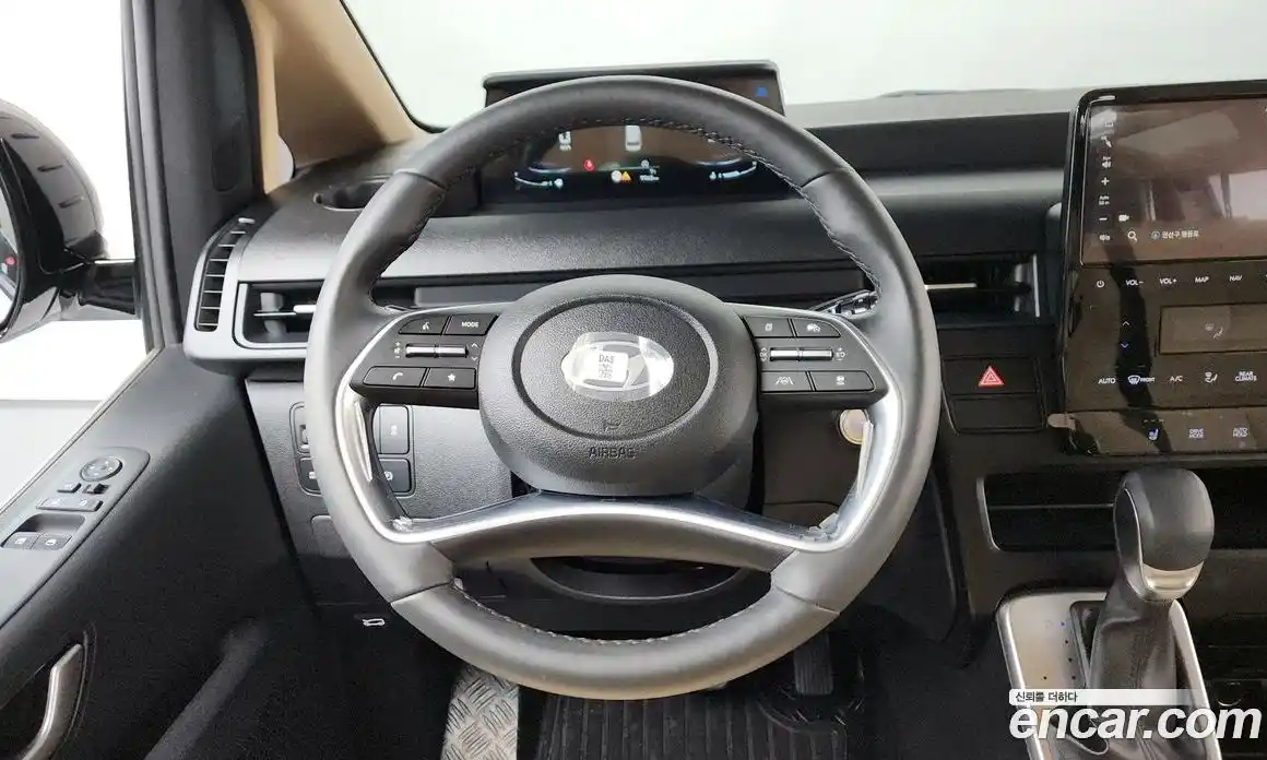 Hyundai Staria 2025 2.2 Автомат в Москве № 517053, фото 13