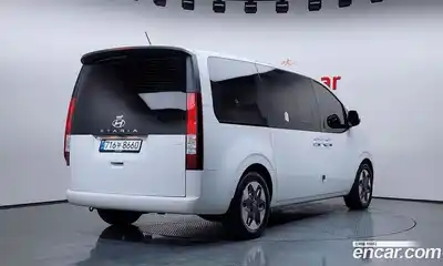 Hyundai Staria 2025 2.2 Автомат в Москве № 517053, миниатюра 2