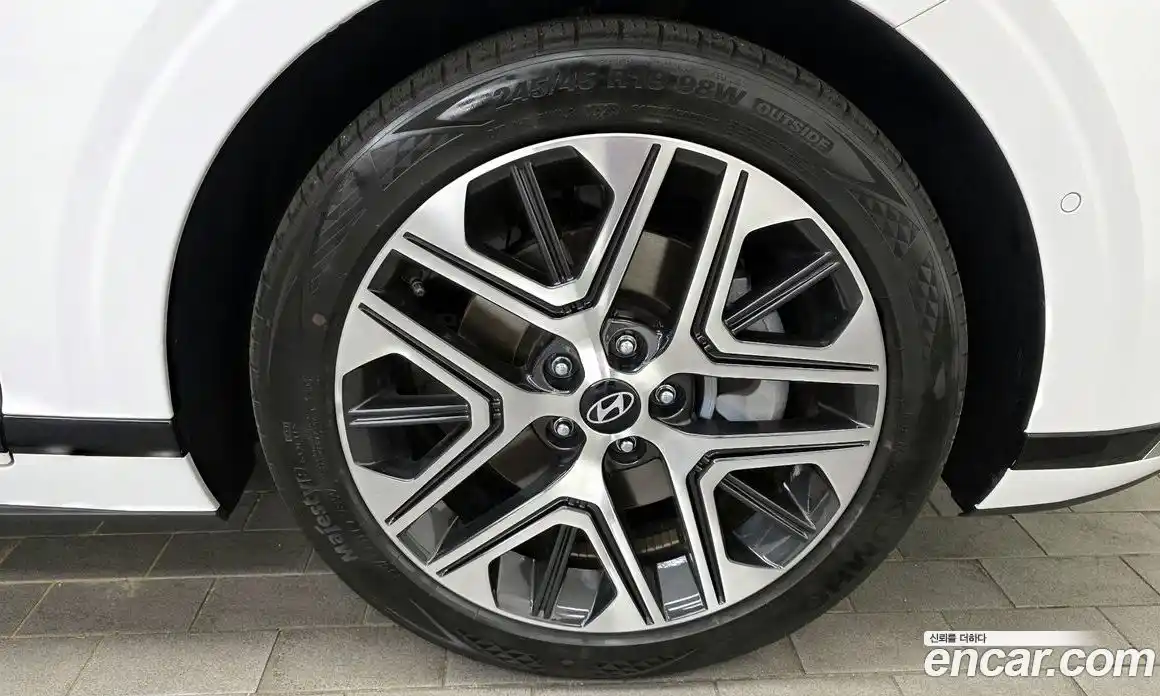 Hyundai Grandeur 2023 2.5 Автомат в Москве № 517156, фото 19