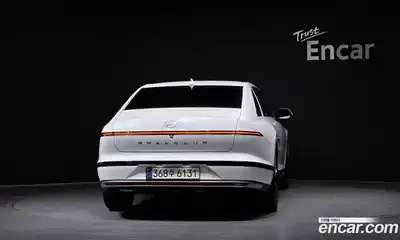 Hyundai Grandeur 2023 2.5 Автомат в Москве № 517156, миниатюра 4