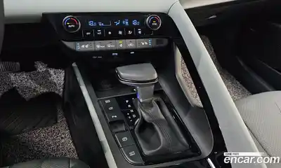 Hyundai Avante 2025 1.6 Автомат в Москве № 517403, миниатюра 8