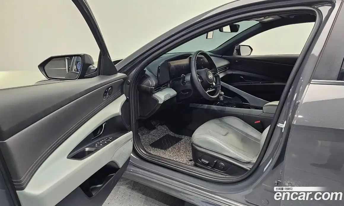 Hyundai Avante 2025 1.6 Автомат в Москве № 517403, фото 9