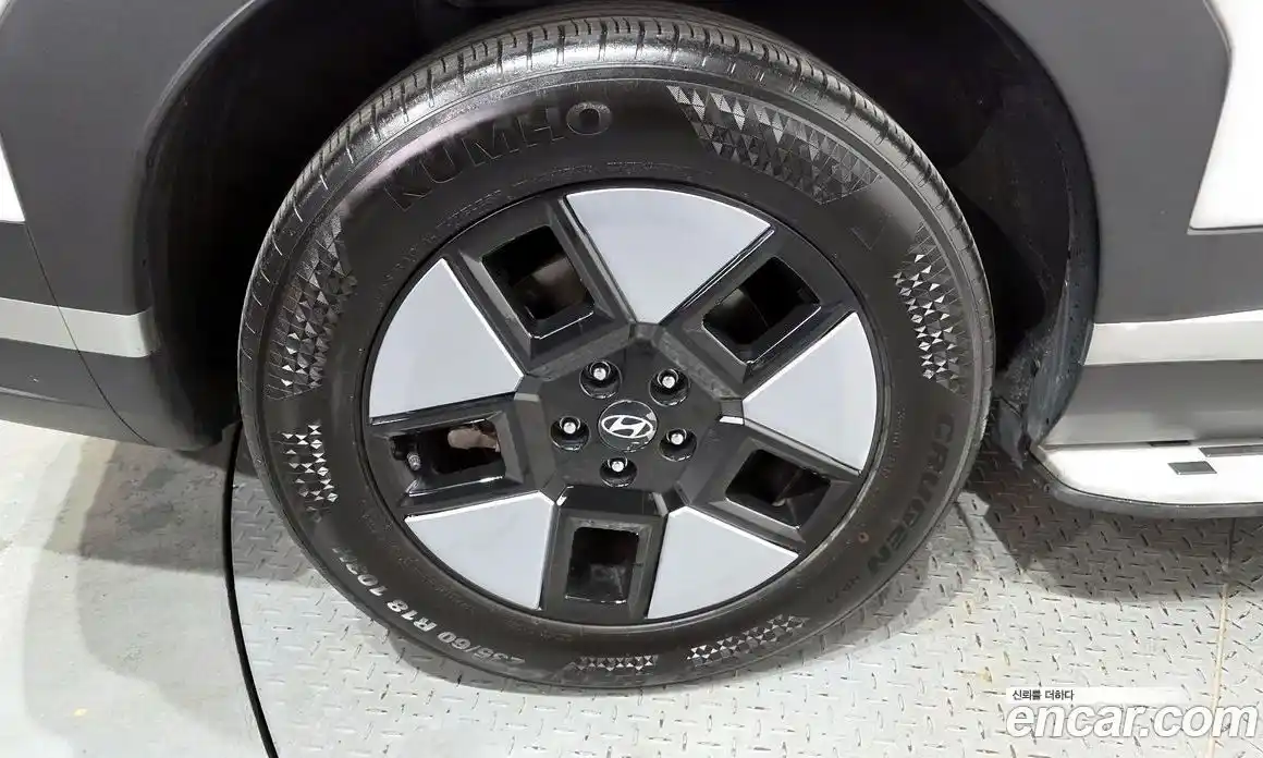 Hyundai Santa Fe 2024 1.6 Автомат в Москве № 517455, фото 4