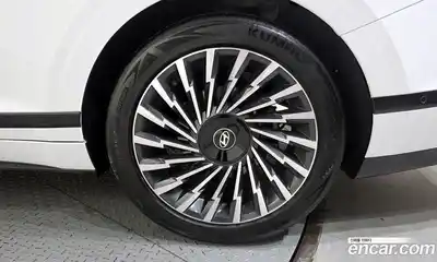 Hyundai Grandeur 2023 1.6 Автомат в Москве № 517727, миниатюра 5