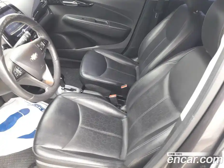 Chevrolet Spark 2016 1.0 Автомат в Москве № 518125, фото 16