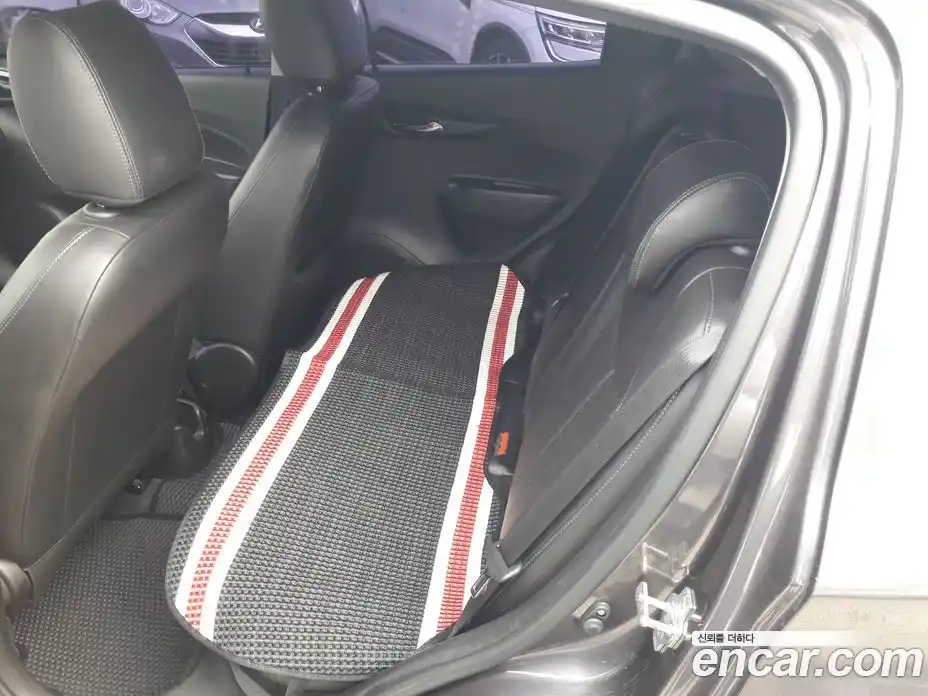 Chevrolet Spark 2016 1.0 Автомат в Москве № 518125, фото 17