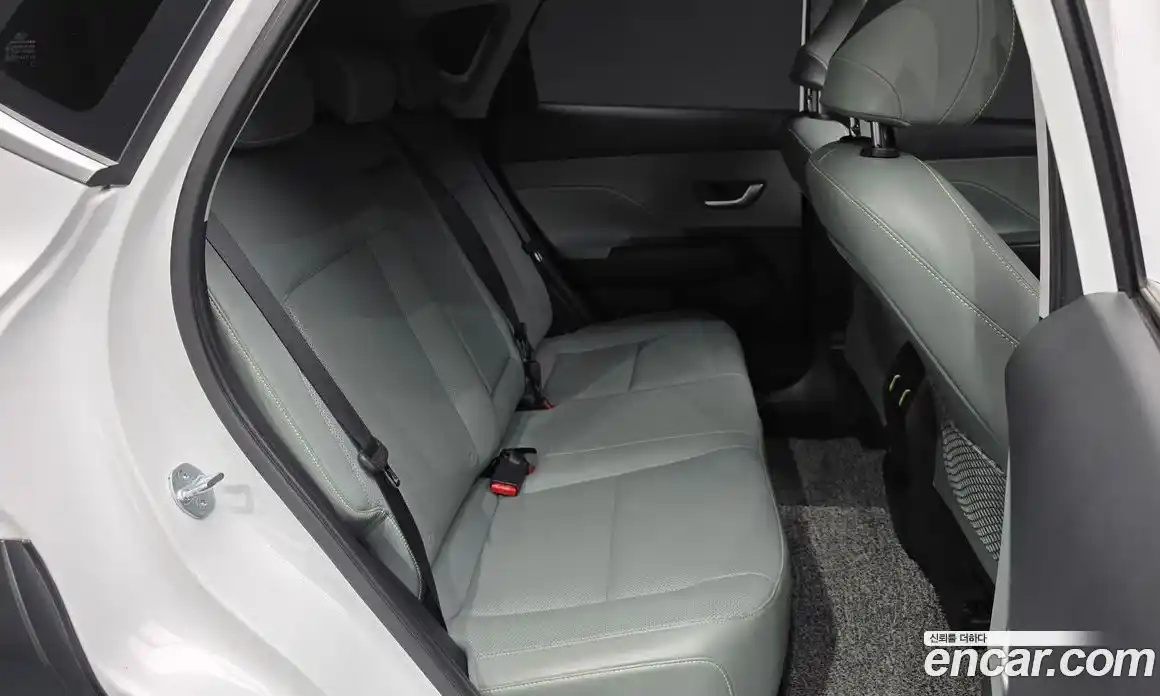 Hyundai Kona 2023 1.6 Автомат в Москве № 518269, фото 12