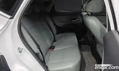 Hyundai Kona 2023 1.6 Автомат в Москве № 518269, миниатюра 12