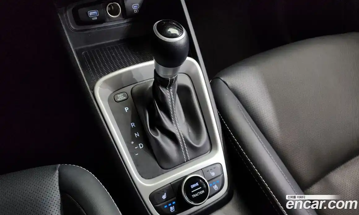 Hyundai Venue 2025 1.6 Автомат в Москве № 518479, фото 8