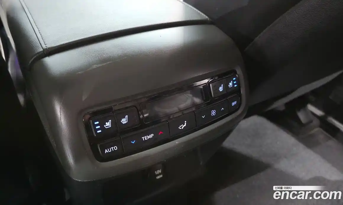 Hyundai Palisade 2022 2.2 Автомат в Москве № 518815, фото 19