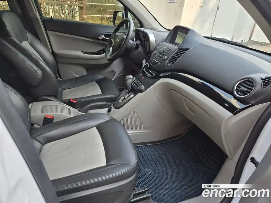 Chevrolet Orlando 2015 2.0 Автомат в Москве № 519309, фото 20