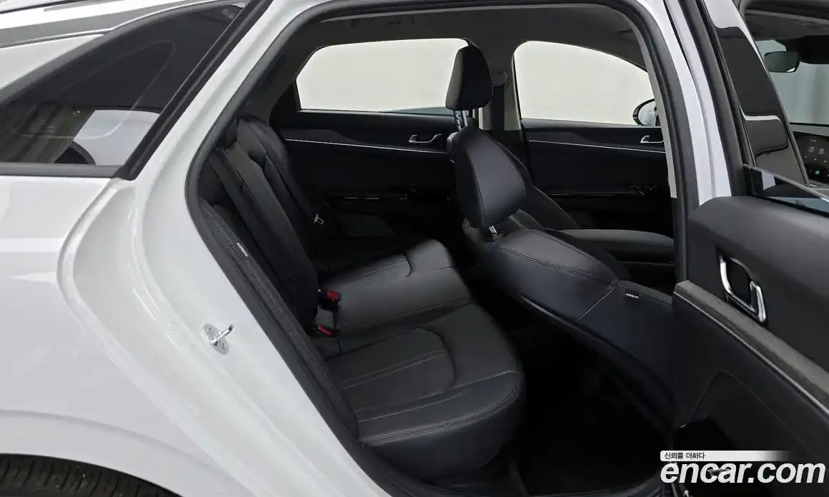 Kia K5 2024 2.0 Автомат в Москве № 519390, фото 12