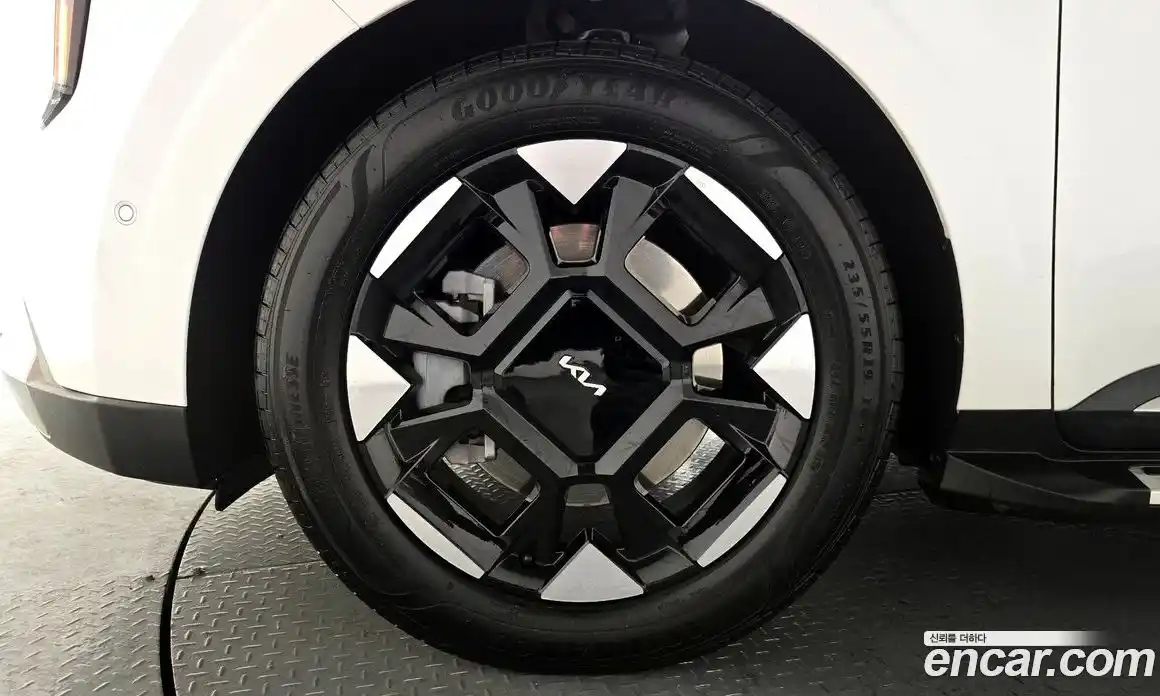 Kia Canival 2026 3.5 Автомат в Москве № 519481, фото 4