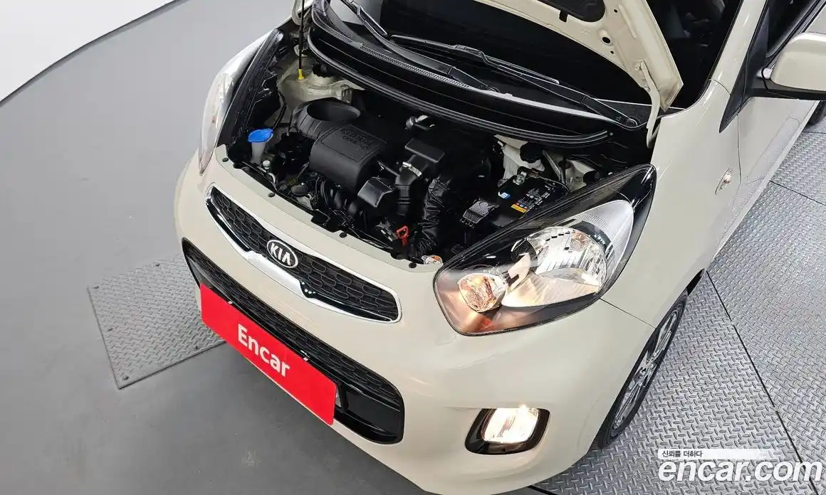 Kia Morning 2016 1.0 Автомат в Москве № 520033, фото 6