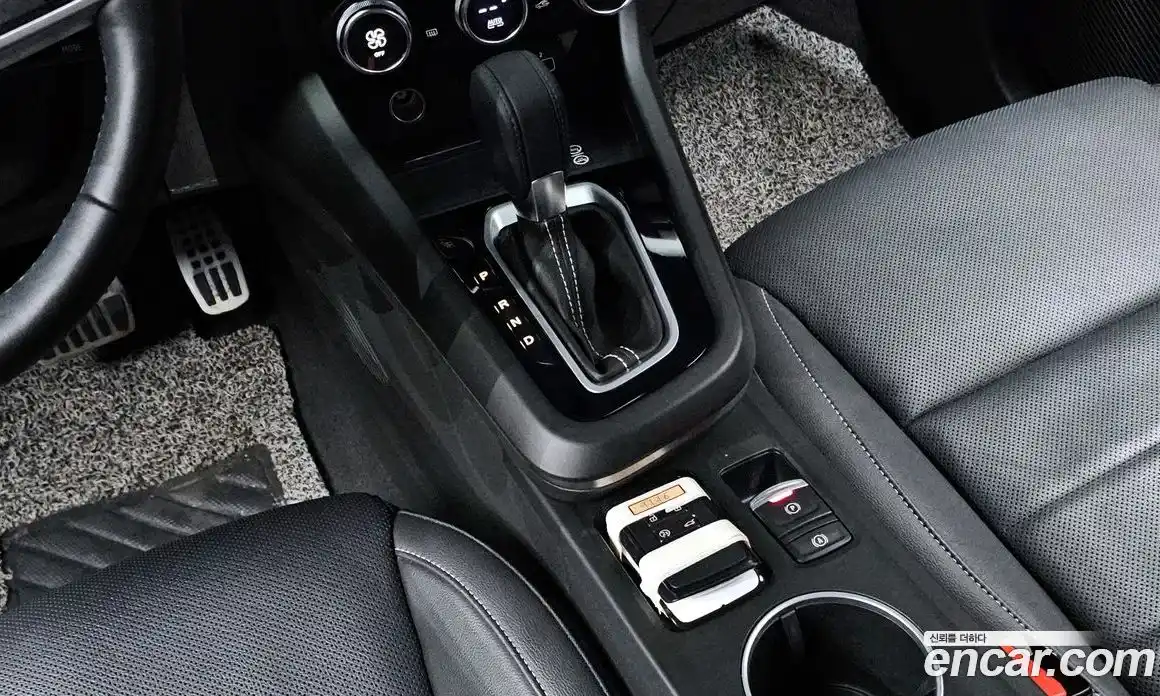 Renault XM3 2023 1.3 Автомат в Москве № 520410, фото 9