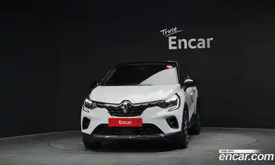 Renault Captur 2021 1.3 Автомат в Москве № 520419, миниатюра 3