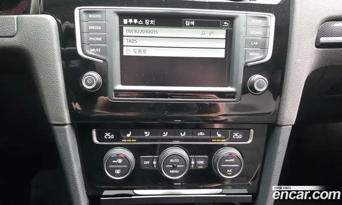 Volkswagen Golf 2016 2.0 Автомат в Москве № 520831, фото 14