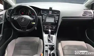 Volkswagen Golf 2016 2.0 Автомат в Москве № 520831, миниатюра 7