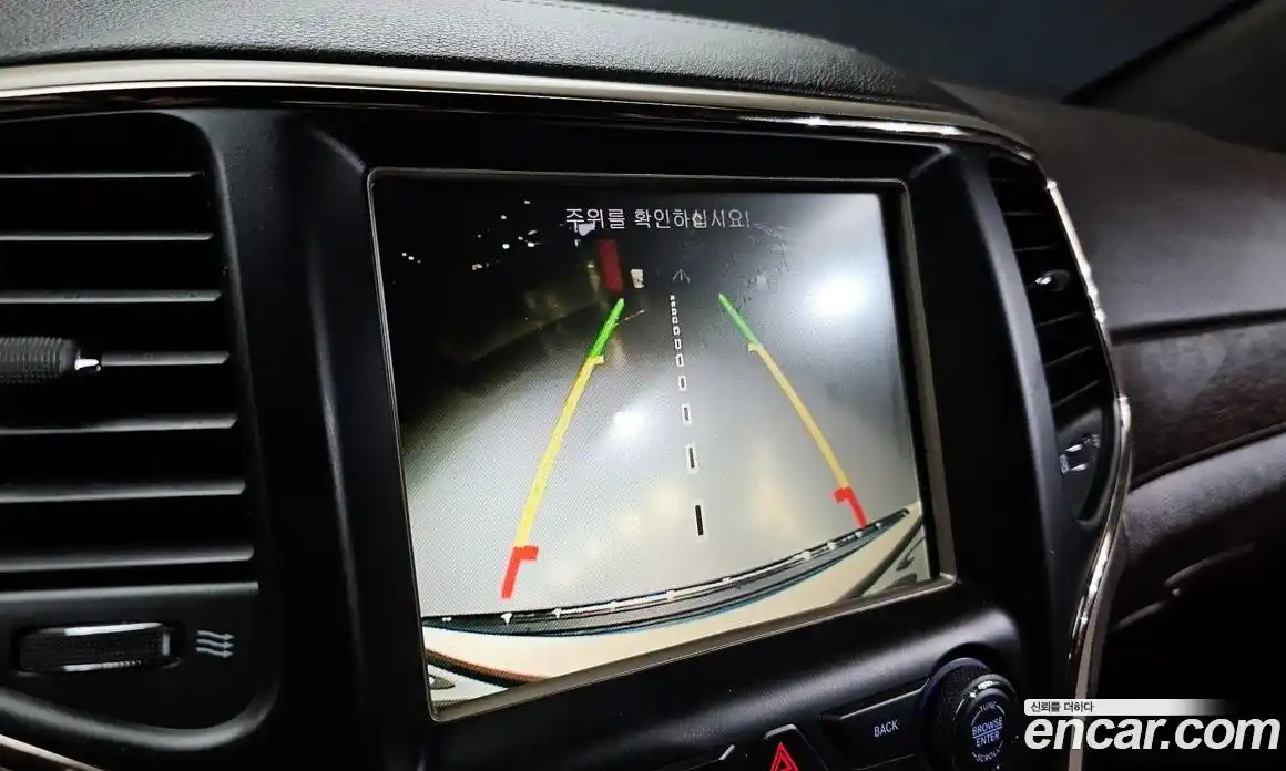 Jeep Cherokee 2016 3.0 Автомат в Москве № 522326, фото 15