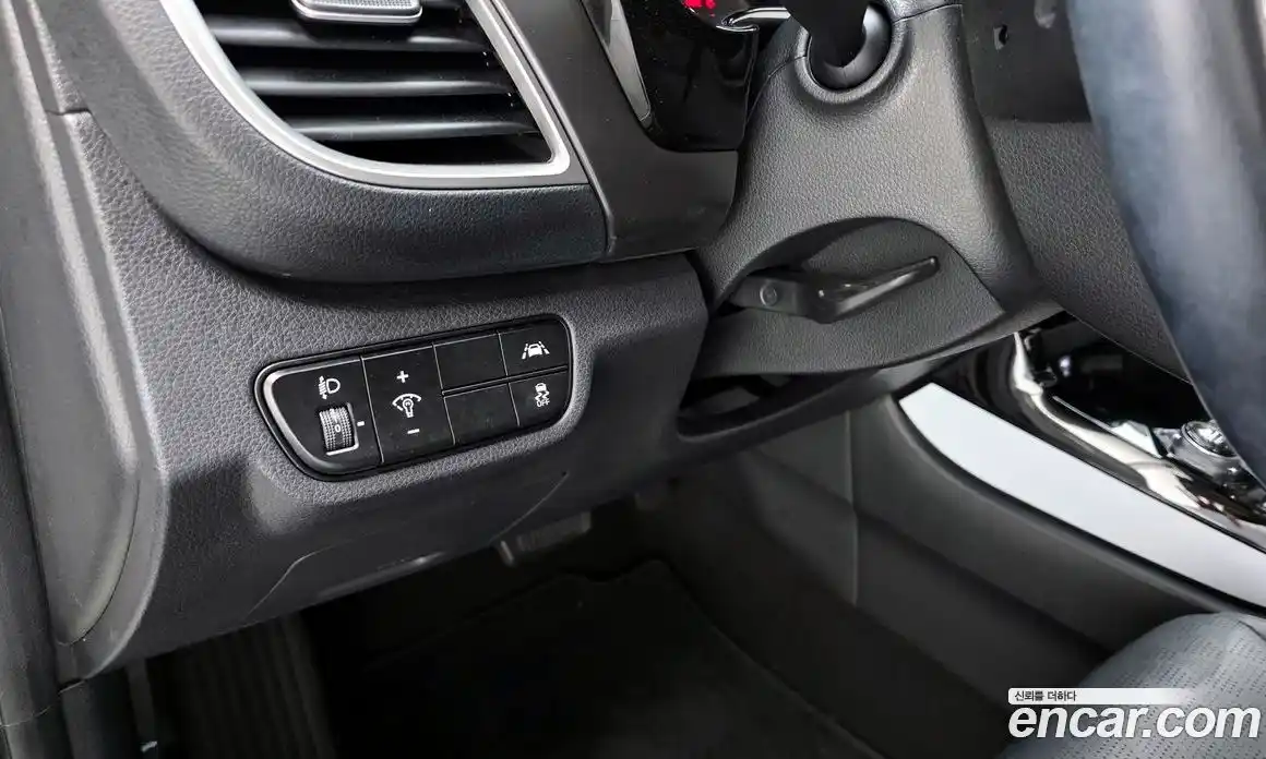 Kia Seltos 2022 1.6 Автомат в Москве № 522511, фото 16